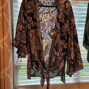 UMGEE tie front top with giant sleeves